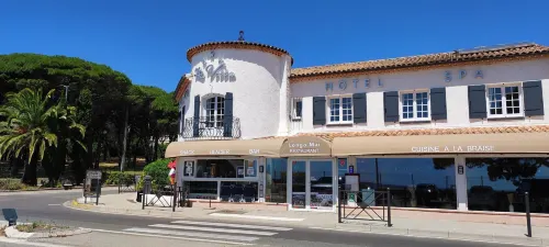 Hotel & Spa La Villa Sainte Maxime - Golfe de Saint Tropez - parking