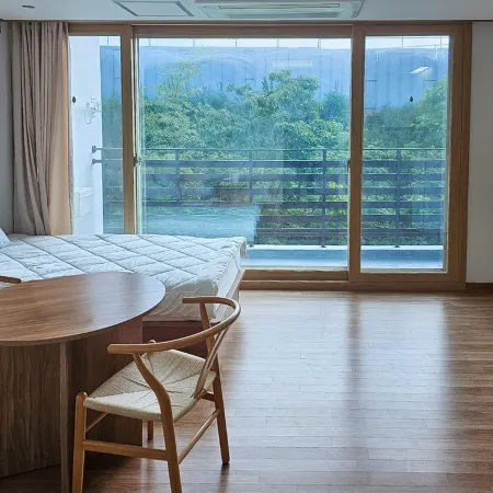 Muan Topmeori Pension