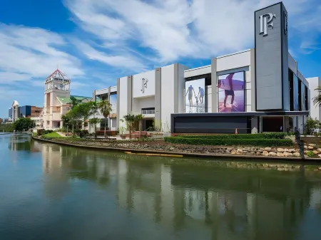 Talisman Apartments