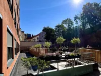 Spar Hotel Majorna Hotels near Slottsskogsvallen