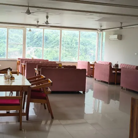 Raja Ji Hotels
