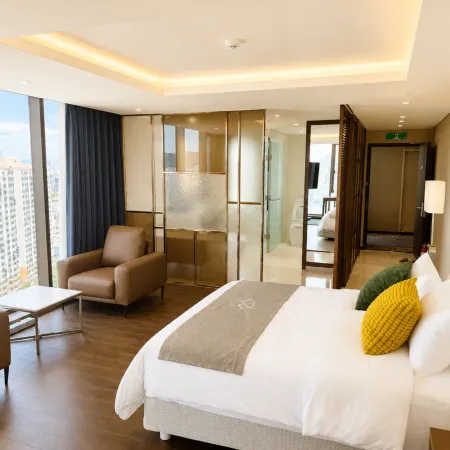 Western Palace Hotel Отели рядом с достопримечательностью «Тематический парк Aiins World»