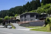 Abba Court Motel & Apartments - 3-Star