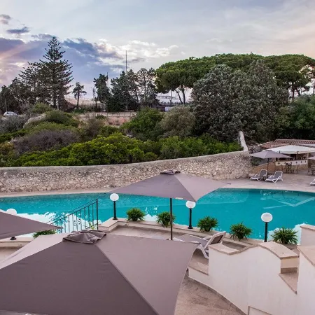 Grand Hotel Villa Politi
