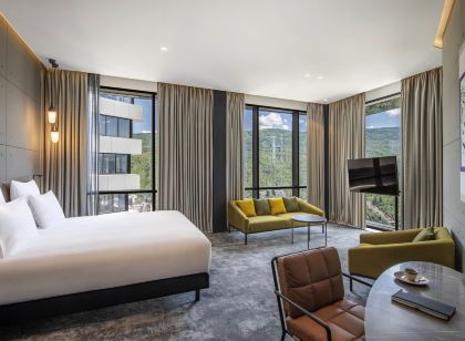 Pullman Tbilisi Axis Towers