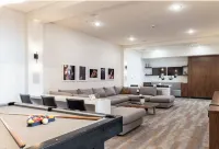 Landing Modern 1bd, Gym - Gym