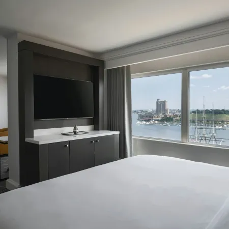 Renaissance Baltimore Harborplace Hotel