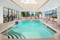 Sheraton Lincoln Harbor Hotel - Swimmingpools