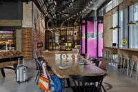 Moxy Bern Expo - bar