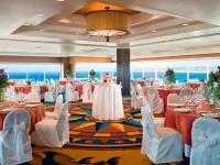 Monterey Marriott Hotels near Casa Serrano