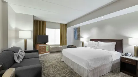 克里夫蘭索倫SpringHill Suites飯店 in 索倫