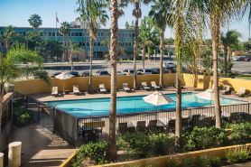Bakersfield Marriott at the Convention Center