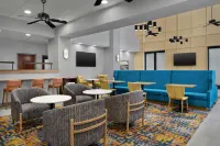 Hampton Inn & Suites Roswell - 2-Star