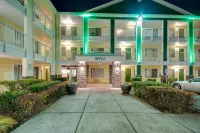 HomeTowne Studios Seattle - Kent/ des Moines - Motels