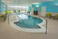 SpringHill Suites Frederick - Pool