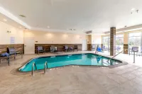 Fairfield Inn & Suites Gainesville I-35 - Pools
