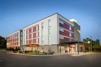 Home2 Suites by Hilton Jackson, MI - parking