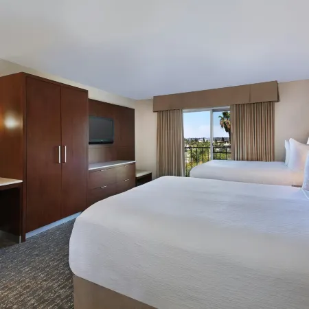 Embassy Suites by Hilton Anaheim North