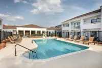 Courtyard Dallas Addison/Midway - Pool