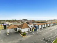 Spark by Hilton Abingdon I-81 Near Fairgrounds - Pools