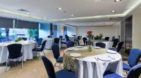 Holiday Inn Express 庫利阿坎 - 停車場