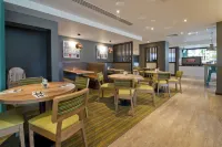 Premier Inn Slough Central South - Aamiainen