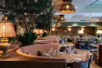 Potters Heron Hotel - breakfast