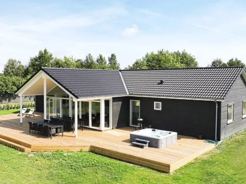 14 Person Holiday Home in Væggerløse - Интернет