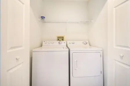 Grand Luxury Pool Home near Disney & Universal Отели в г. Давенпорт