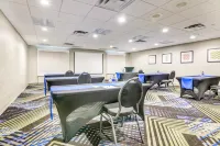 Holiday Inn Express & Suites Longview North Hotels in Longview