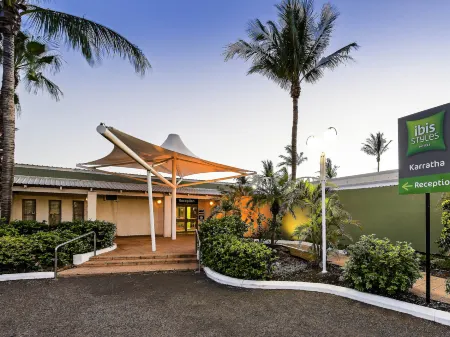 ibis Styles Karratha Отели в г. Милларс Уэлл
