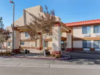 Econo Lodge Hotels in Pueblo