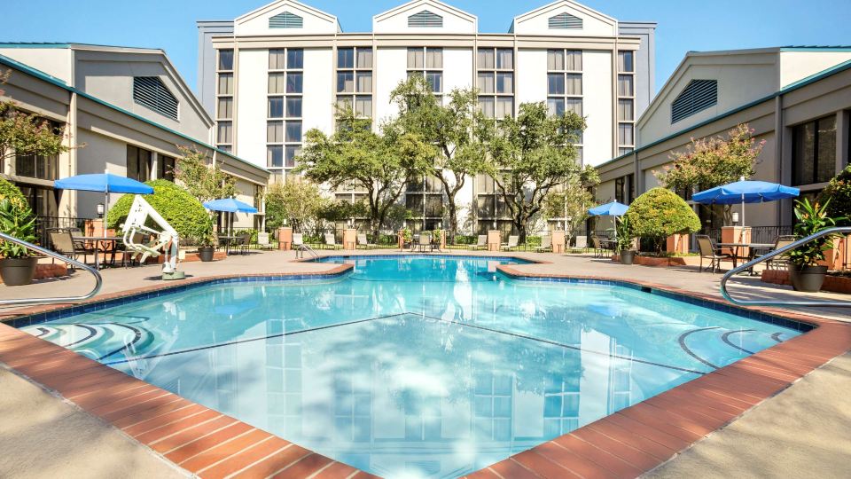 DoubleTree by Hilton Dallas - DFW Airport North