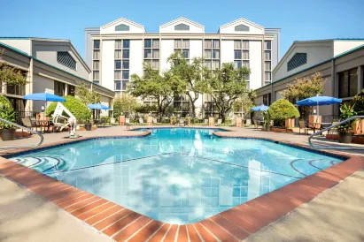 DoubleTree by Hilton Dallas - DFW Airport North