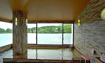 Izukogen Wanwan Paradise Hotel & Cottage - Housity
