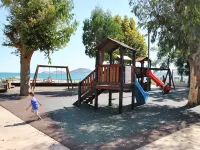 Dinky Home Air-Conditioned Penthouse with Sea View Terrace Hotels in Formia