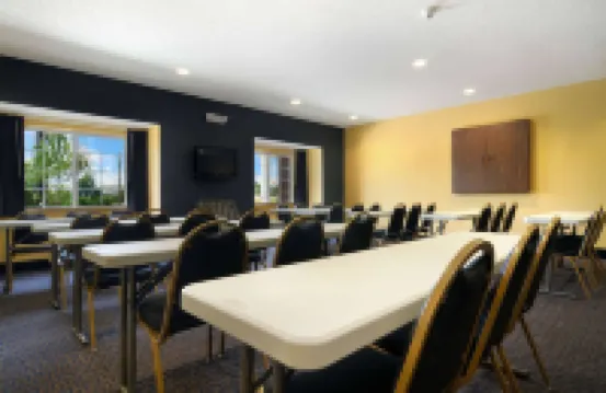 Microtel Inn & Suites by Wyndham Columbus/Near Fort Benning