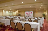 Visalia Marriott at the Convention Center Các khách sạn ở Visalia