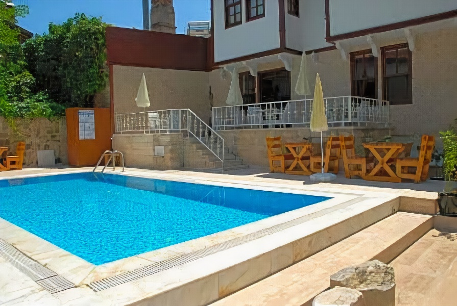 Urcu Hotel