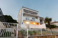 Apartmani Kristijan - Sea View Studio Apartmant 3 Các khách sạn ở Klenovica