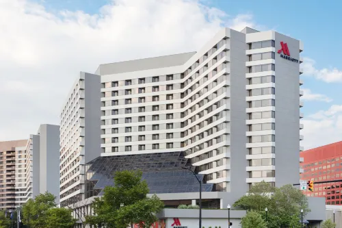 Crystal Gateway Marriott Hotels in Arlington