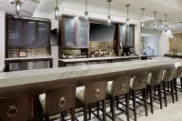 Hilton Garden Inn Roslyn - bar