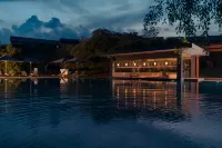 DoubleTree by Hilton Weerawila Rajawarna Resort - Pools
