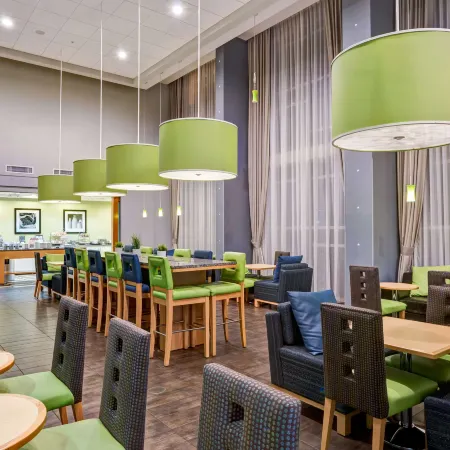 Hampton Inn & Suites Sarasota/Bradenton-Airport