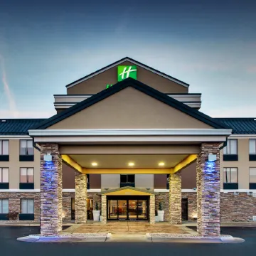 Holiday Inn Express & Suites CEDAR RAPIDS-I-380 @ 33RD AVE by IHG