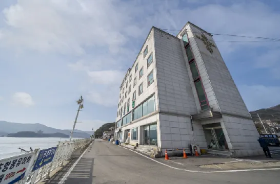 仁川Motel 917 月之浦附近的飯店