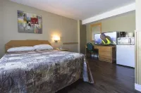 Howey Bay Motel Hotels in Red Lake