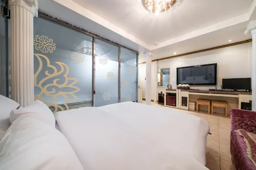 Geumjeong Hotel Chocolate - ที่มีที่จอดรถ