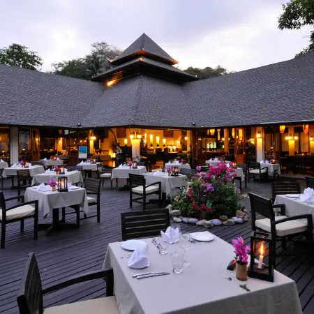 Phi Phi Holiday Resort