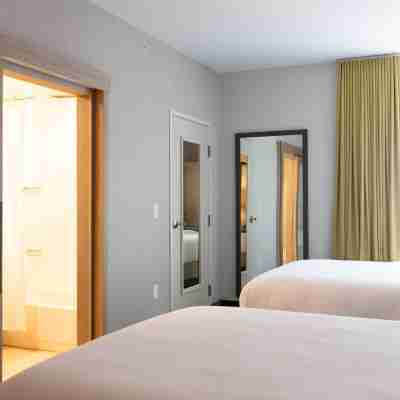 SpringHill Suites South Bend Notre Dame Area Rooms